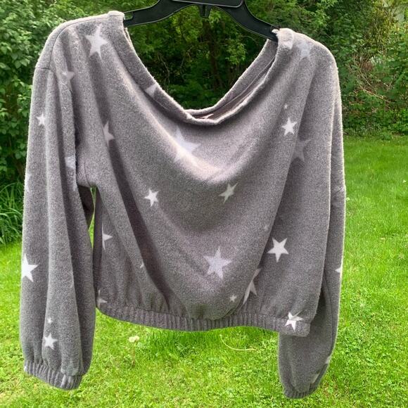 Long sleeve off the shoulder Cropped top high waisted sweatpants Star Lounge Set - Picture 8 of 14